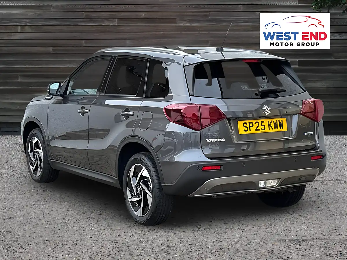 Used 2025 Suzuki Vitara Ultra Grey - Interior and Exterior details 3