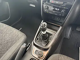 Used 2025 Suzuki Vitara Ultra Yellow - Interior and Exterior details 13
