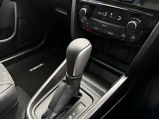 Used 2025 Suzuki Vitara Ultra Yellow - Interior and Exterior details 13