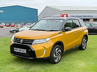 Used 2025 Suzuki Vitara Ultra Yellow - Interior and Exterior details 4