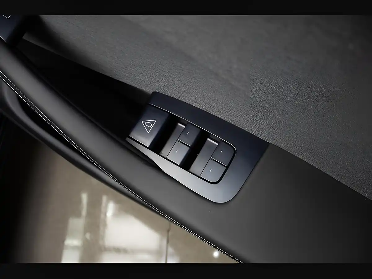 Used 2025 Tesla Model 3 Long Range Black - Interior and Exterior details 12