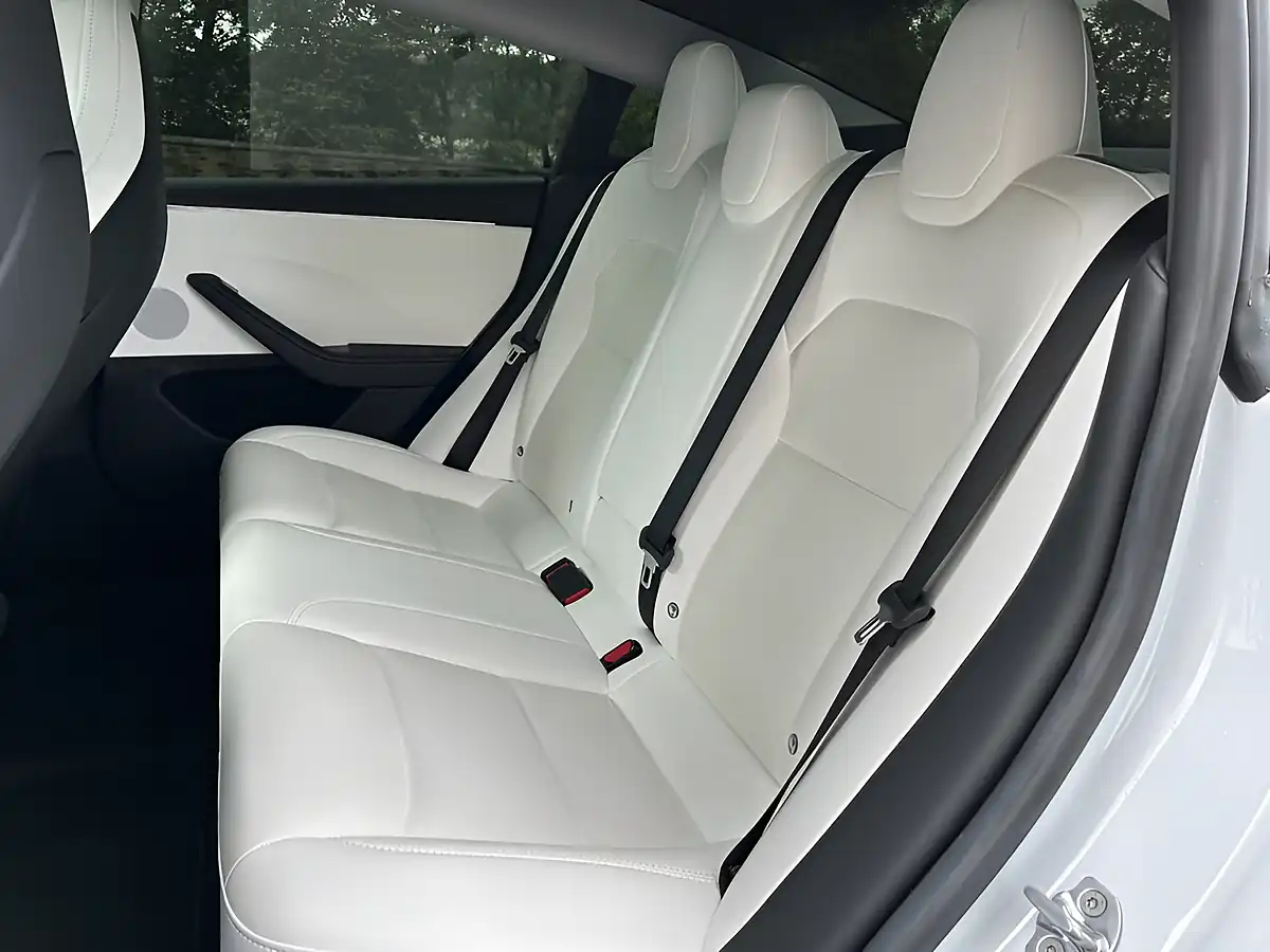 Used 2025 Tesla Model 3 Performance Pearl White - Interior and Exterior details 18