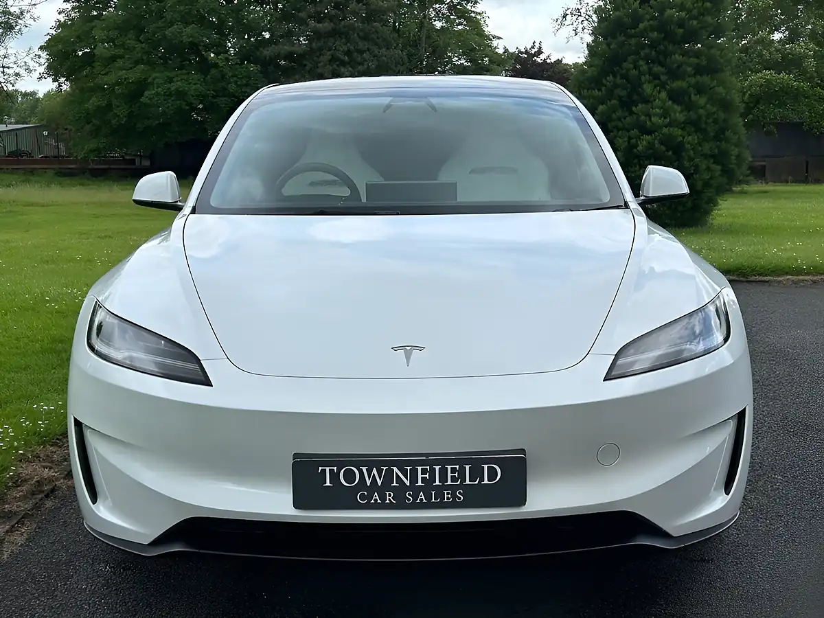 Used 2025 Tesla Model 3 Performance Pearl White - Interior and Exterior details 3