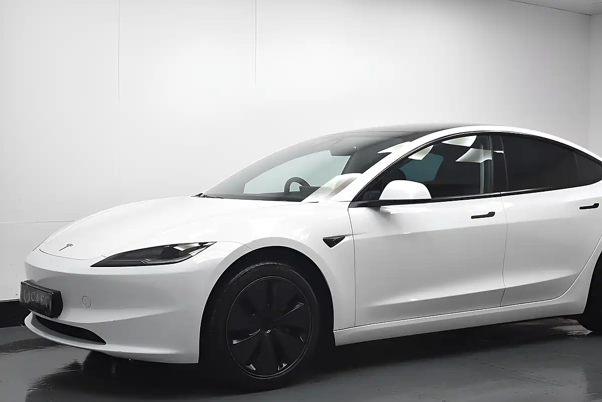 Used 2025 Tesla Model 3 White - Interior and Exterior details 3
