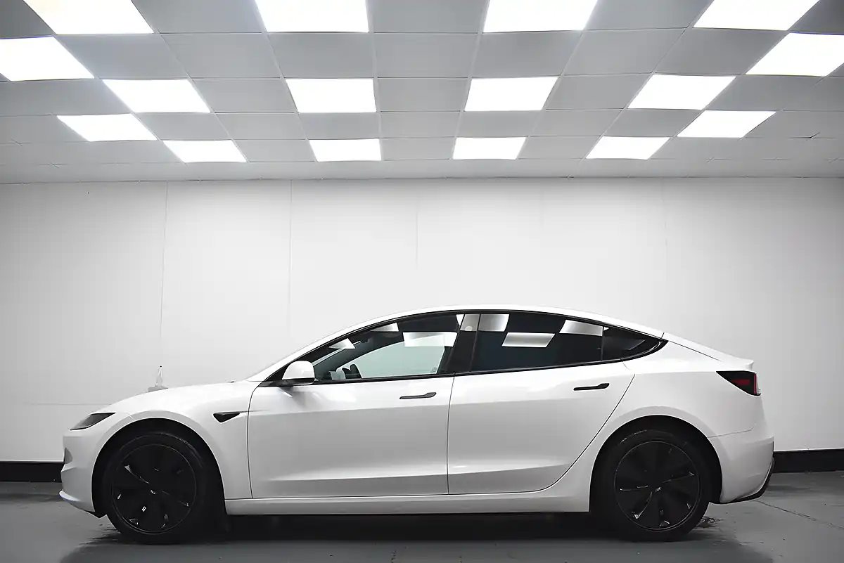 Used 2025 Tesla Model 3 White - Interior and Exterior details 7