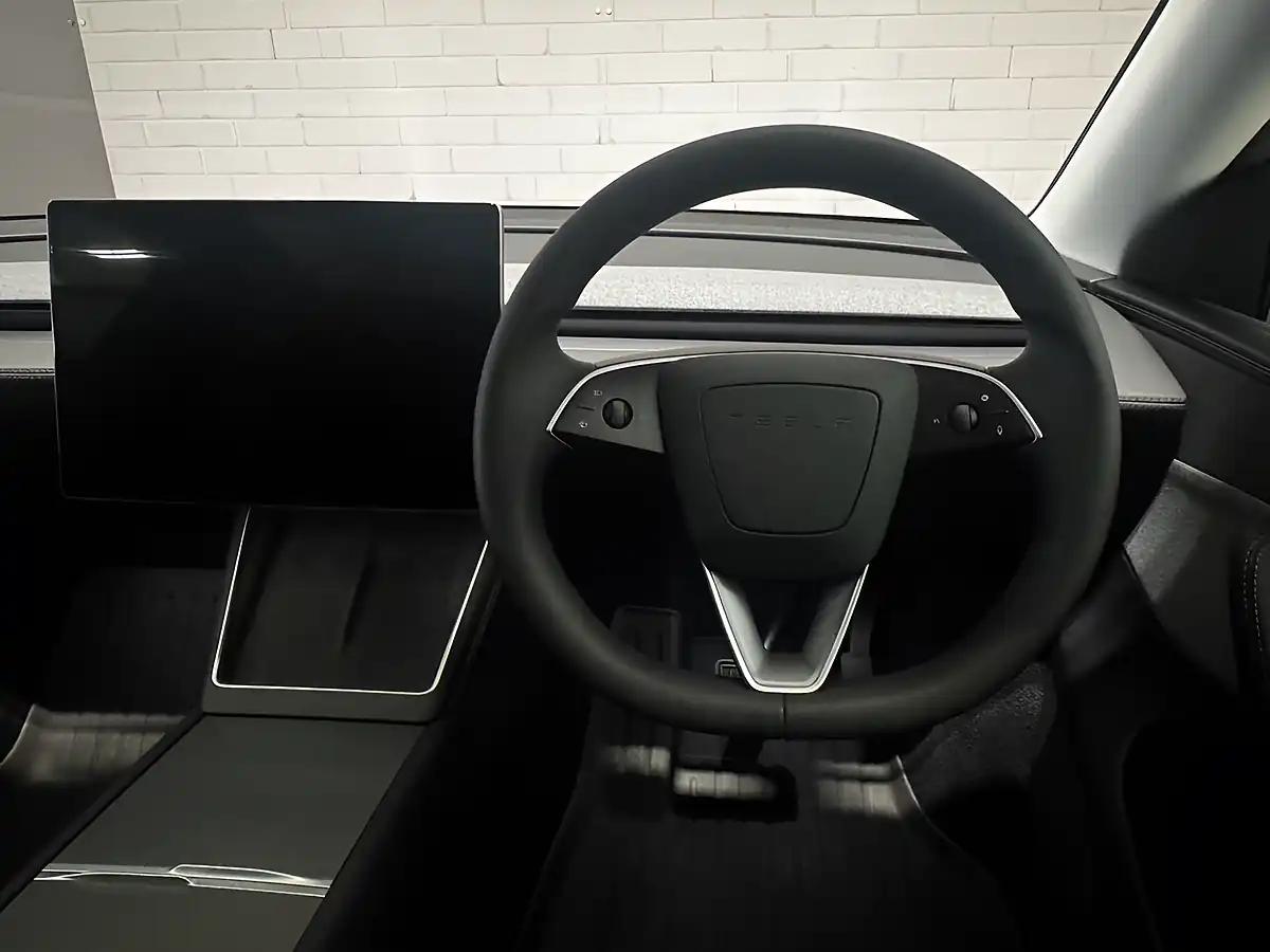Used 2025 Tesla Model Y Long Range Grey - Interior and Exterior details 15