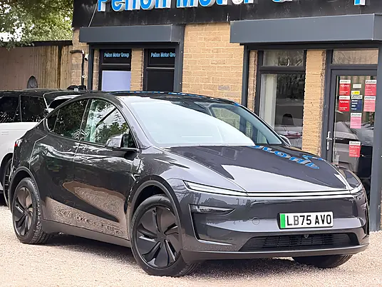 2025 Tesla Model Y 84.7kWh Long Range