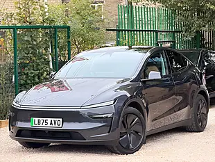 Used 2025 Tesla Model Y Long Range Grey - Interior and Exterior details 3