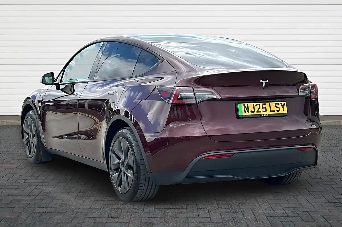 Used 2025 Tesla Model Y Long Range Red - Interior and Exterior details 5