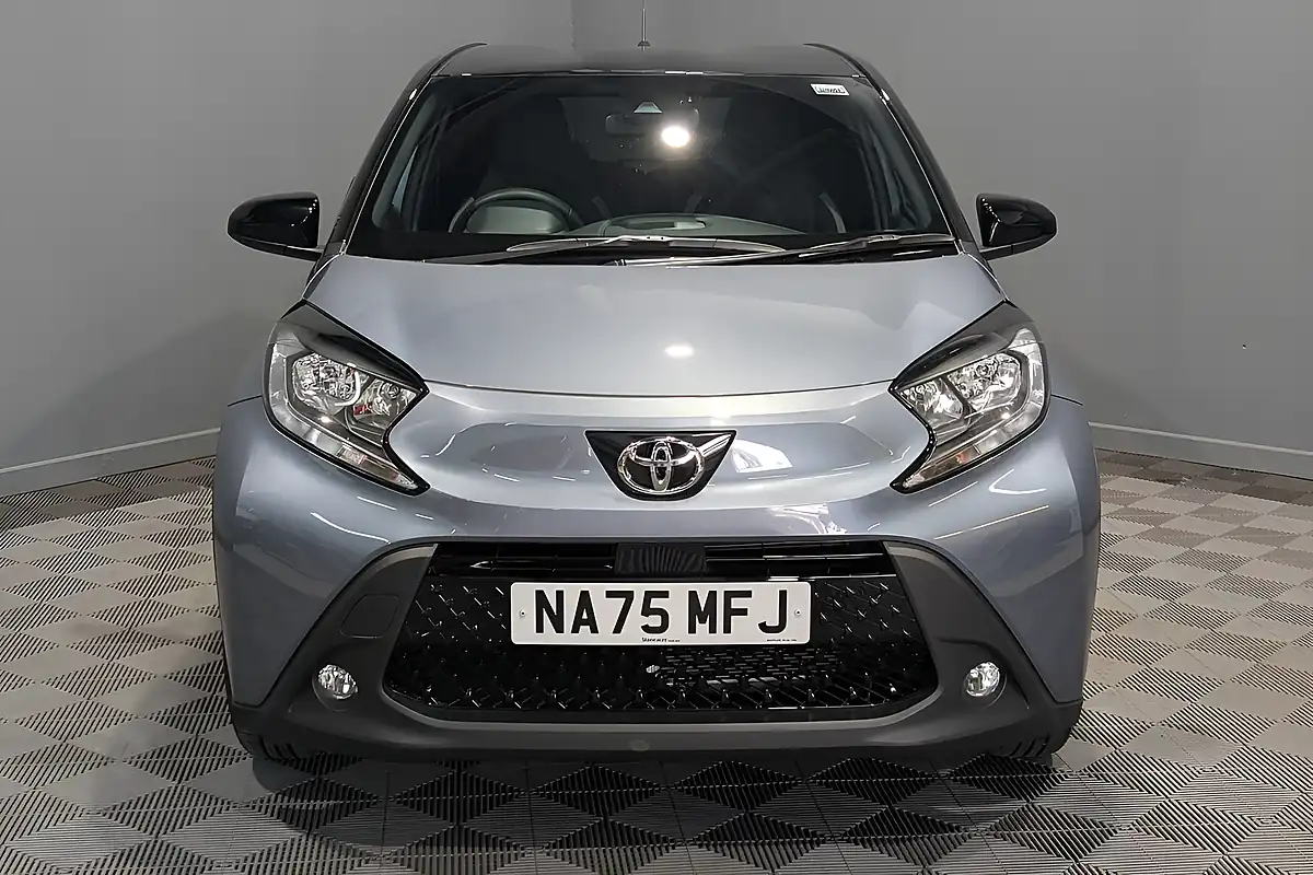 Used 2025 Toyota Aygo X Edge Grey - Interior and Exterior details 4