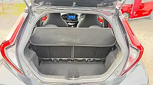 Used 2025 Toyota Aygo X Edge Red - Interior and Exterior details 16