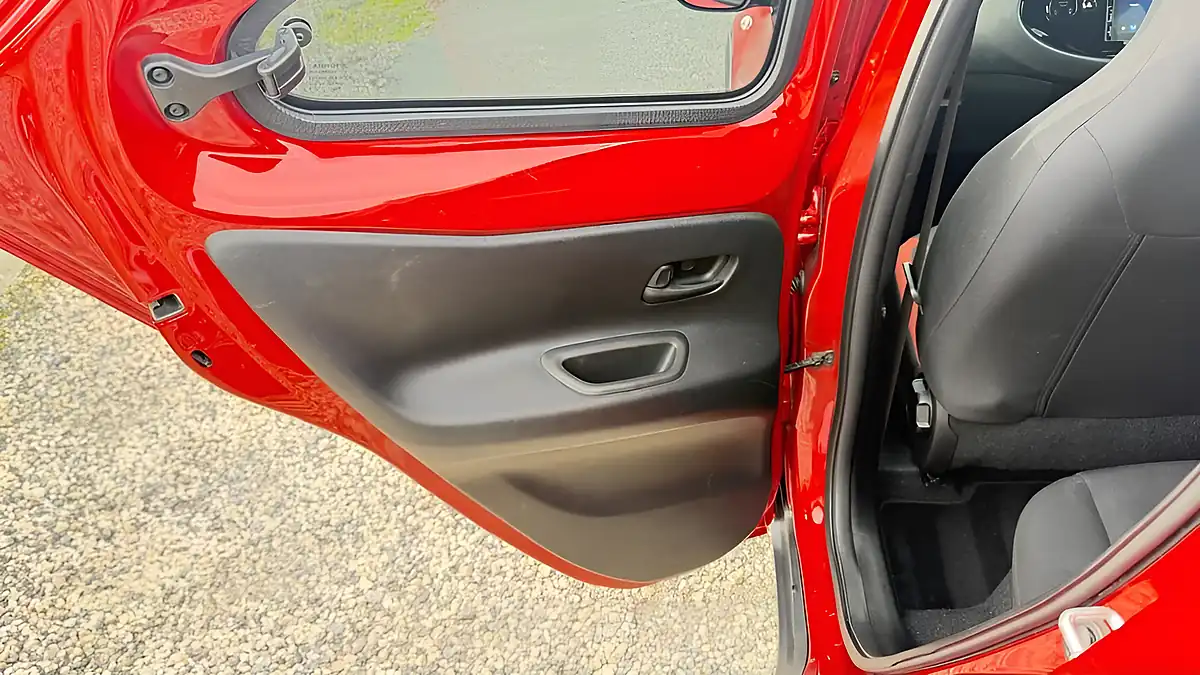 Used 2025 Toyota Aygo X Edge Red - Interior and Exterior details 17