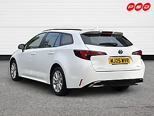 Used 2025 Toyota Corolla Icon Touring Sports Pure White - Interior and Exterior details 5