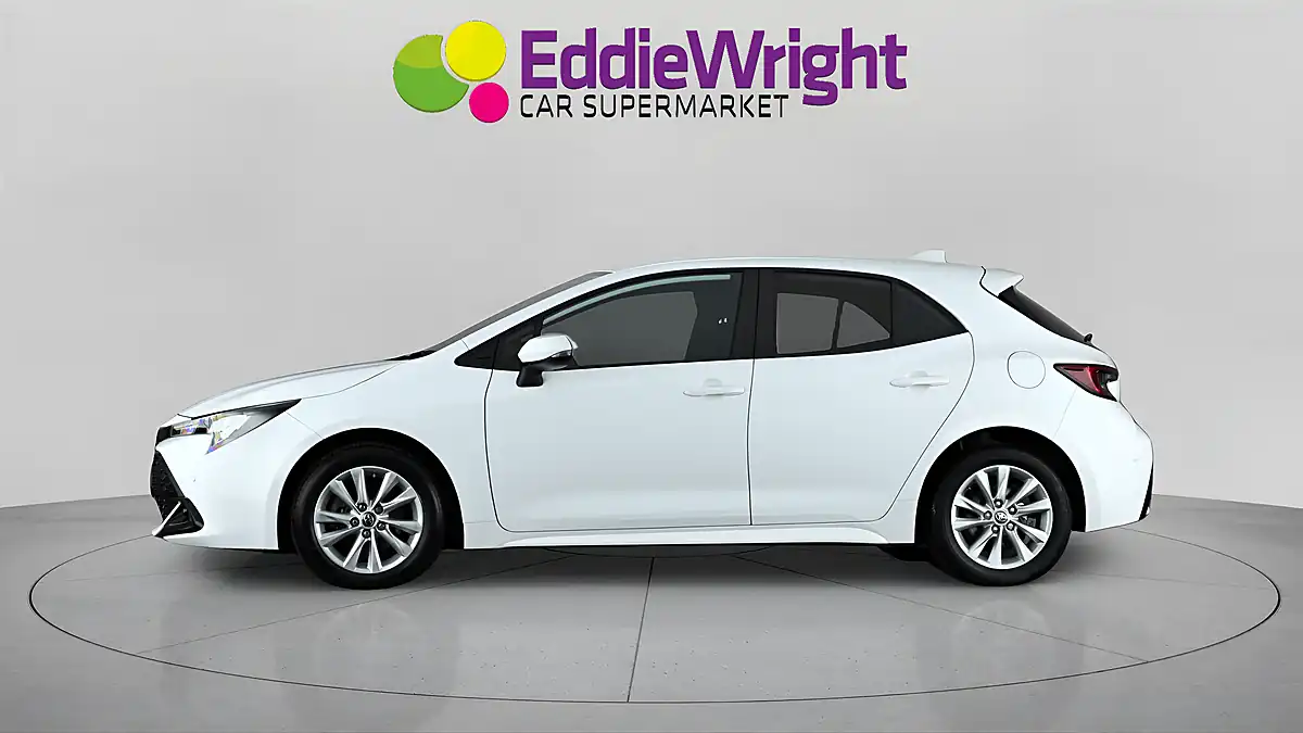 Used 2025 Toyota Corolla Icon White - Interior and Exterior details 4