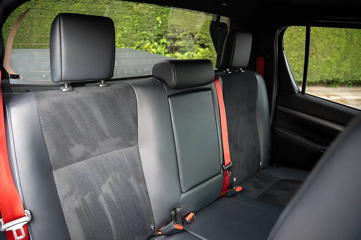Used 2025 Toyota Hilux Gr Sport Ii Red - Interior and Exterior details 14