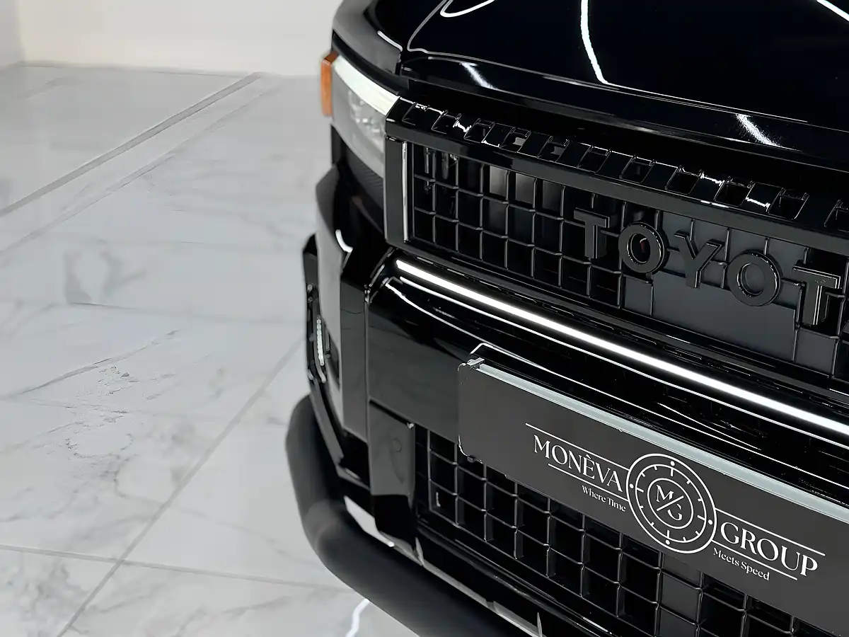 Used 2025 Toyota Land Cruiser Widebody Black - Interior and Exterior details 17