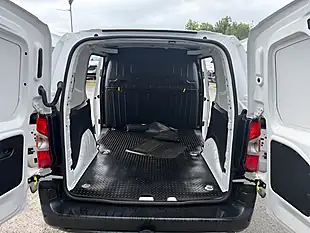 Used 2025 Toyota Proace City Icon White - Interior and Exterior details 11