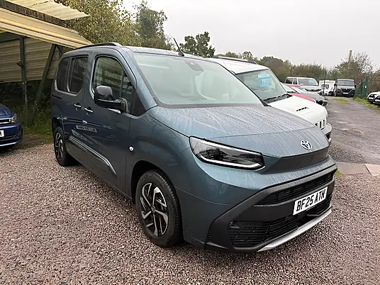 2025 Toyota Proace City Verso Design 50kWh
