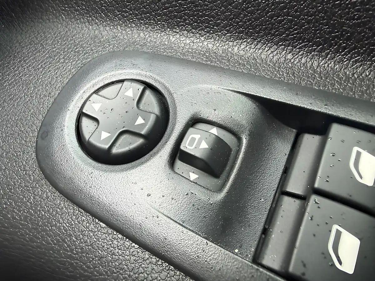 Used 2025 Toyota Proace City Verso Design Short Blue - Interior and Exterior details 10