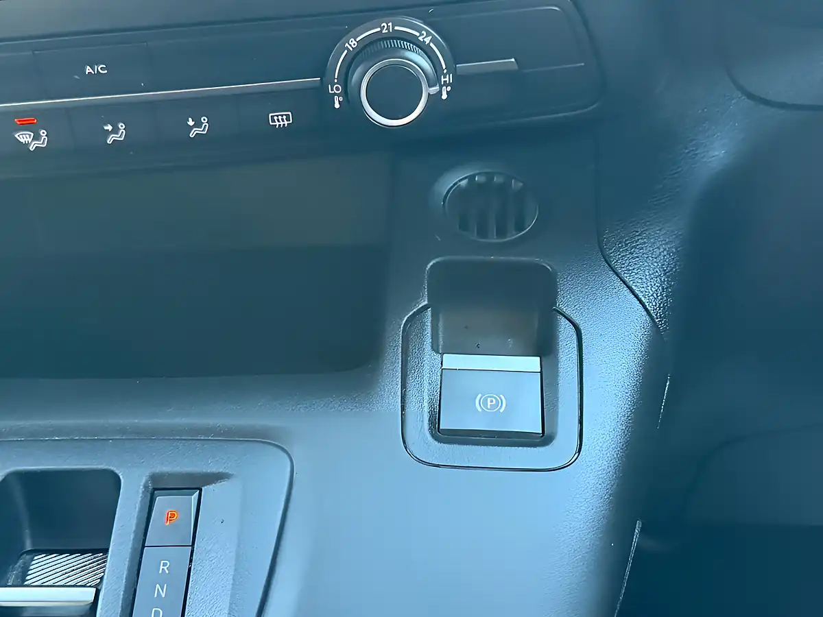 Used 2025 Toyota Proace City Verso Icon Grey - Interior and Exterior details 18