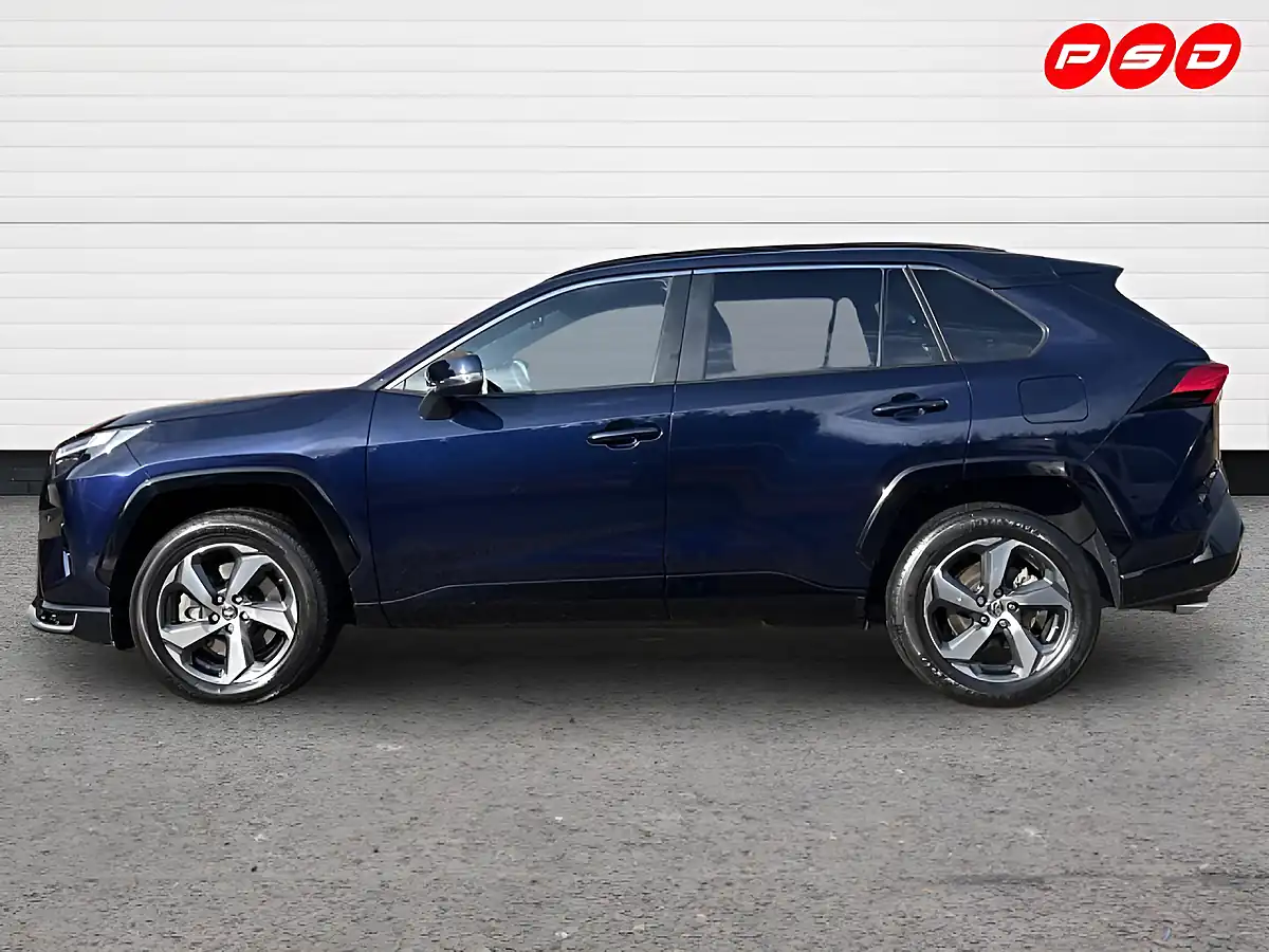 Used 2025 Toyota RAV4 Design Obsidian Blue - Interior and Exterior details 4