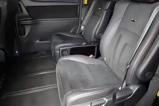 Used 2025 Toyota Vellfire Purple - Interior and Exterior details 12
