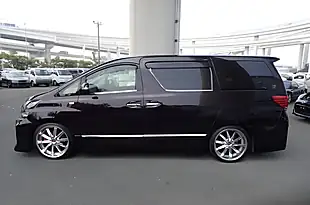 Used 2025 Toyota Vellfire Purple - Interior and Exterior details 6
