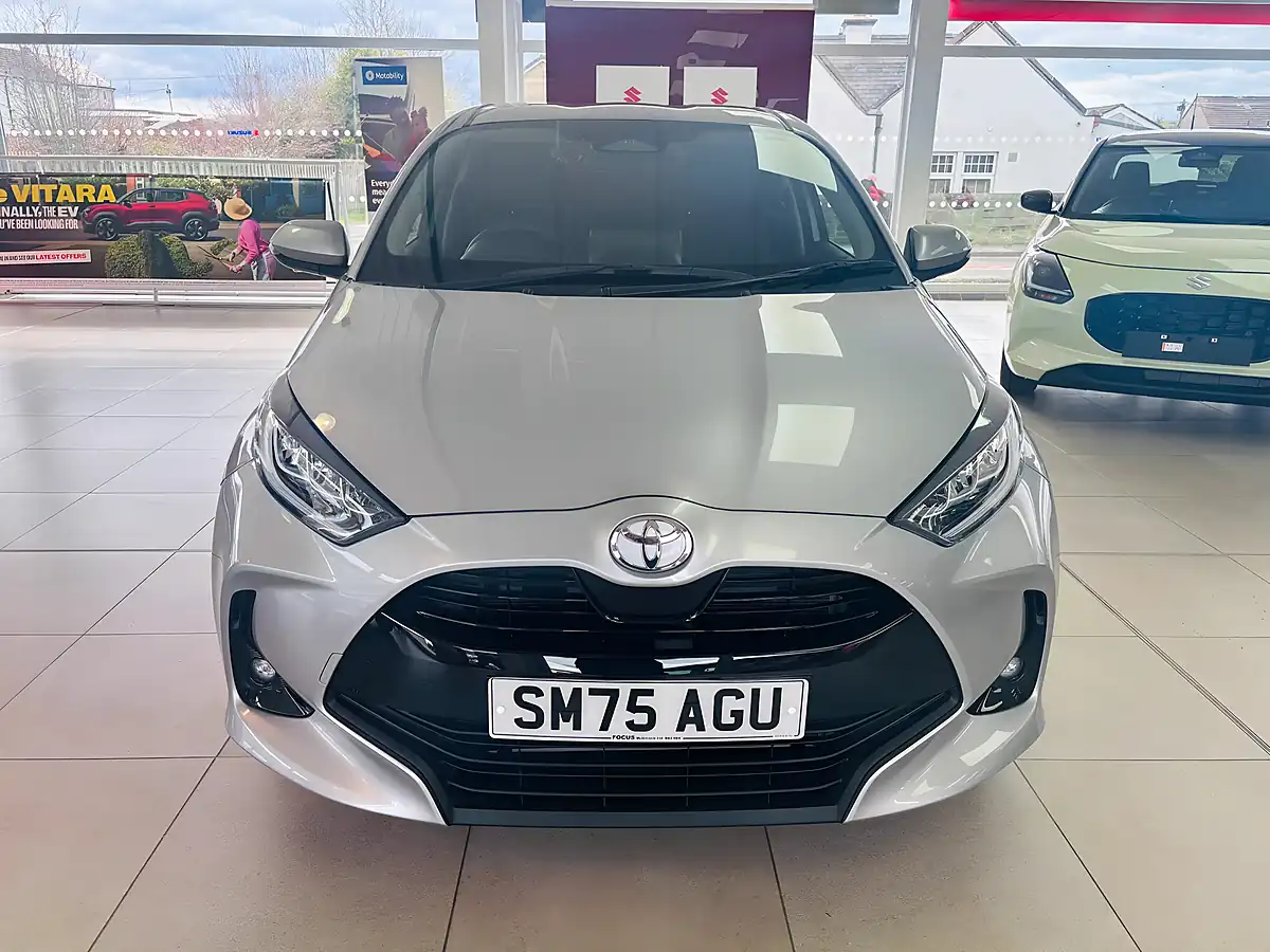 Used 2025 Toyota Yaris Design Silver - Interior and Exterior details 2