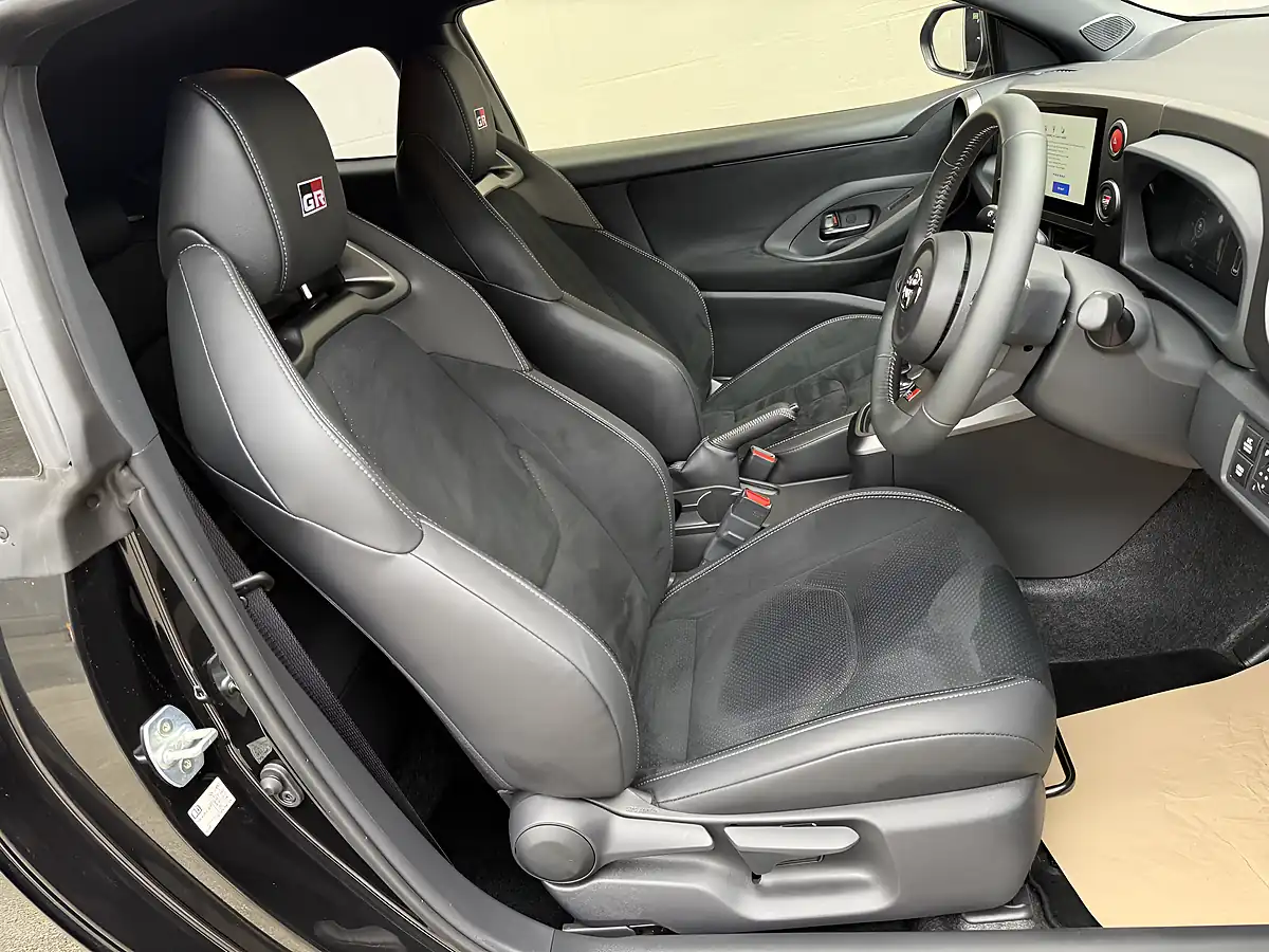 Used 2025 Toyota Yaris Gr Black - Interior and Exterior details 10