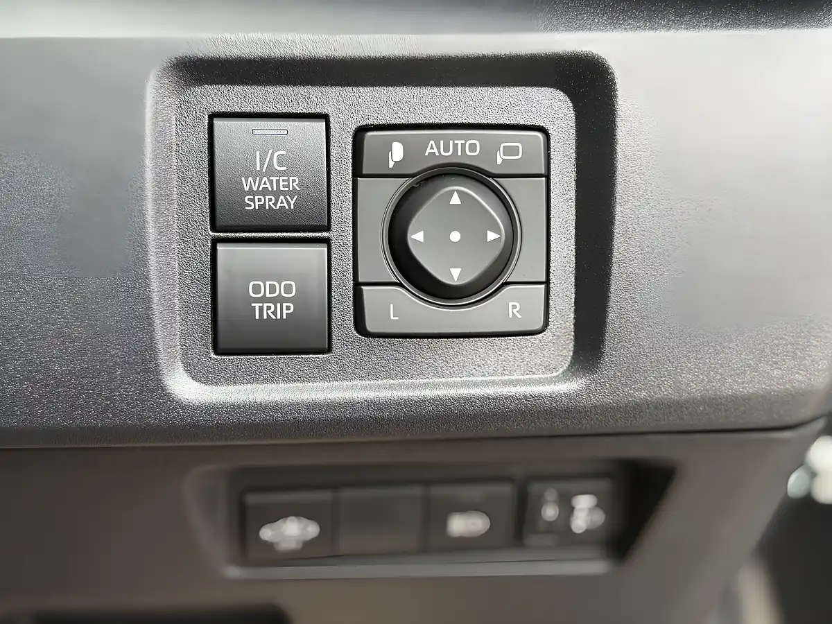 Used 2025 Toyota Yaris Gr Black - Interior and Exterior details 14