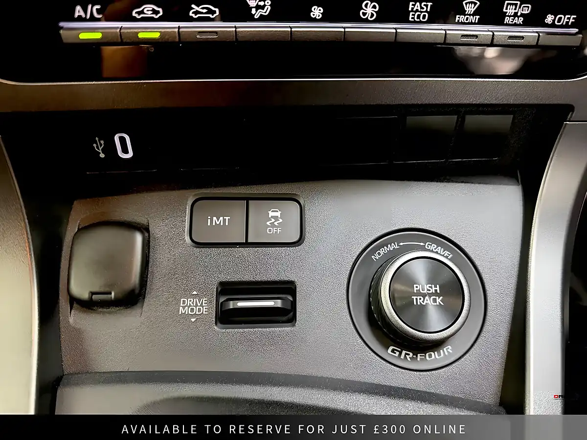 Used 2025 Toyota Yaris Gr Circuit Pack Black - Interior and Exterior details 16