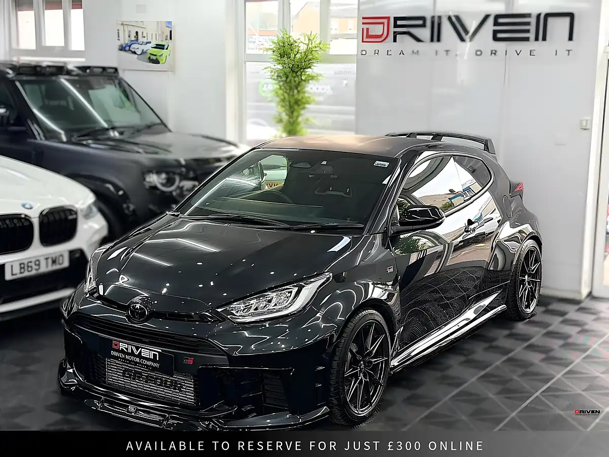 Used 2025 Toyota Yaris Gr Circuit Pack Black - Interior and Exterior details 6