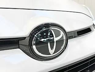 Used 2025 Toyota Yaris Gr Pure White - Interior and Exterior details 10