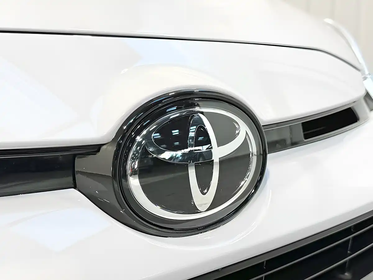Used 2025 Toyota Yaris Gr Pure White - Interior and Exterior details 10