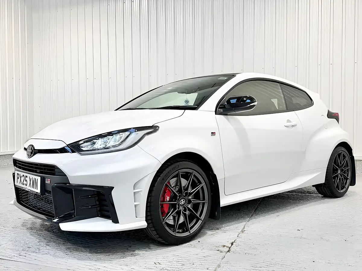 Used 2025 Toyota Yaris Gr Pure White - Interior and Exterior details 3