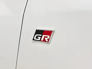 Used 2025 Toyota Yaris Gr Pure White - Interior and Exterior details 9