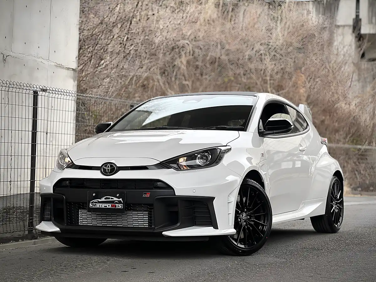 Used 2025 Toyota Yaris Gr Rc Aero Performance Limited Edition Pearl White - Interior and Exterior details 4