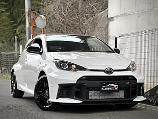 Used 2025 Toyota Yaris Gr Rc Aero Performance Limited Edition Pearl White - Interior and Exterior details 5