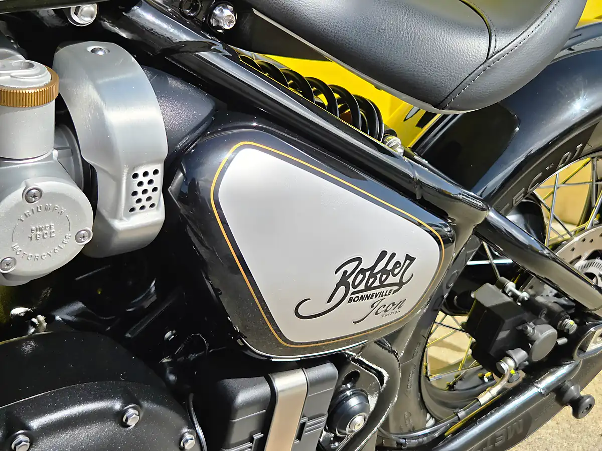 Used 2025 Triumph Bobber Icon Black - Interior and Exterior details 18