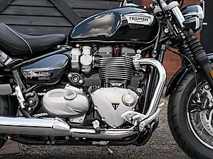 Used 2025 Triumph Bonneville Speedmaster Jet Black - Interior and Exterior details 11