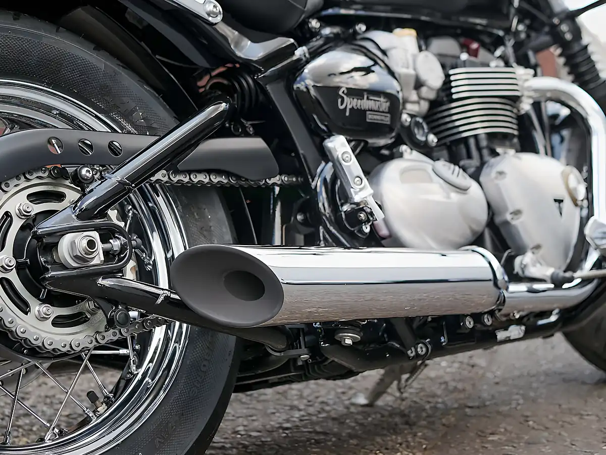 Used 2025 Triumph Bonneville Speedmaster Jet Black - Interior and Exterior details 13