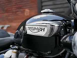 Used 2025 Triumph Bonneville Speedmaster Jet Black - Interior and Exterior details 5