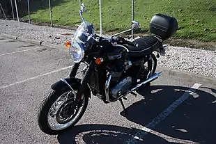Used 2025 Triumph Bonneville T120 Jet Black - Interior and Exterior details 7
