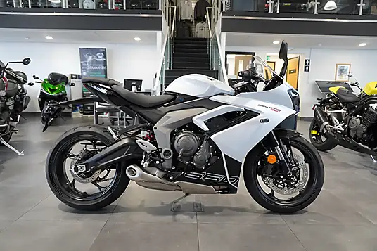 2025 Triumph Daytona 660