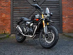 Used 2025 Triumph Modern Classics New Kingfisher Blue - Interior and Exterior details 6