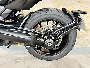 Used 2025 Triumph Rocket Iii Storm R Red - Interior and Exterior details 13