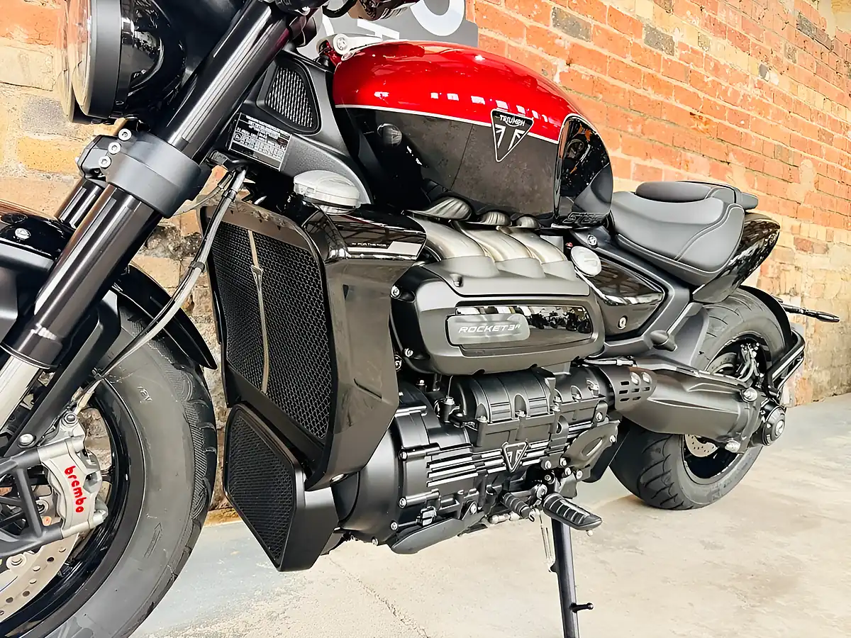 Used 2025 Triumph Rocket Iii Storm R Red - Interior and Exterior details 15