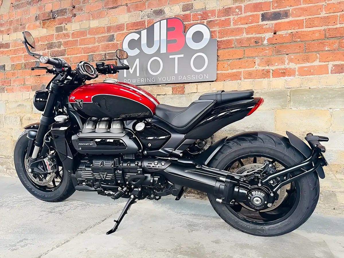 Used 2025 Triumph Rocket Iii Storm R Red - Interior and Exterior details 17