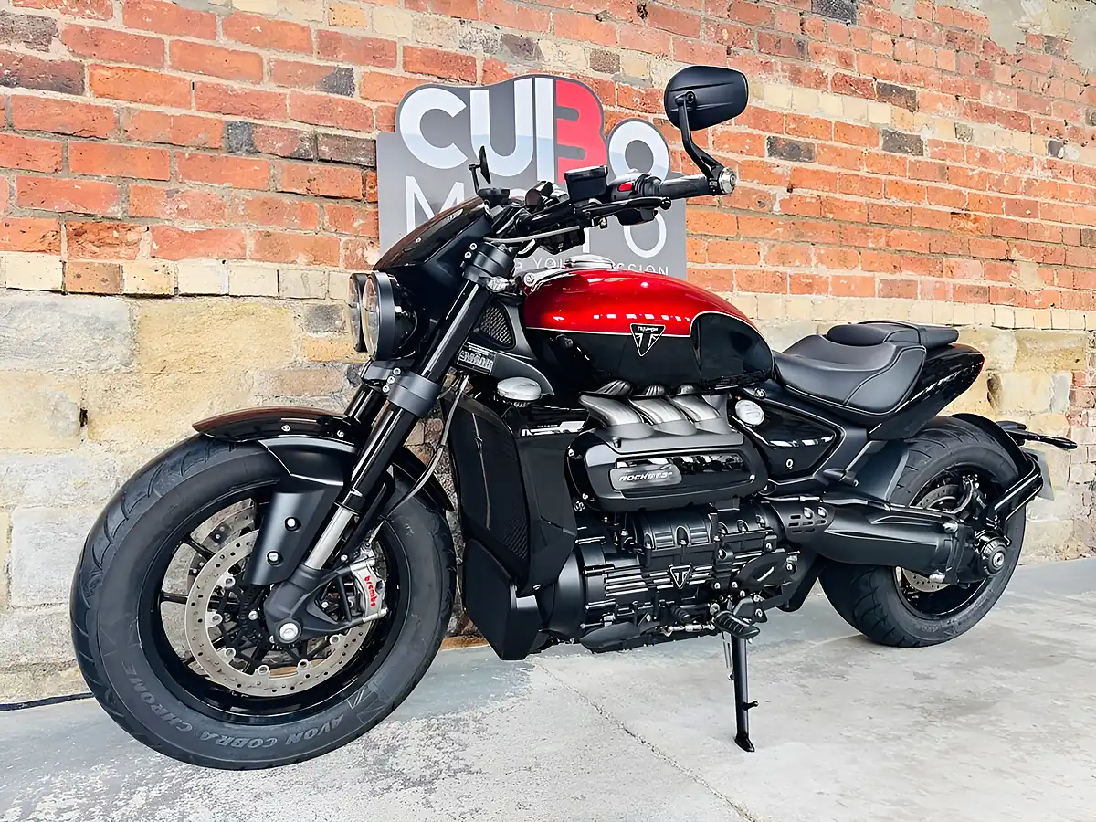 Used 2025 Triumph Rocket Iii Storm R Red - Interior and Exterior details 18