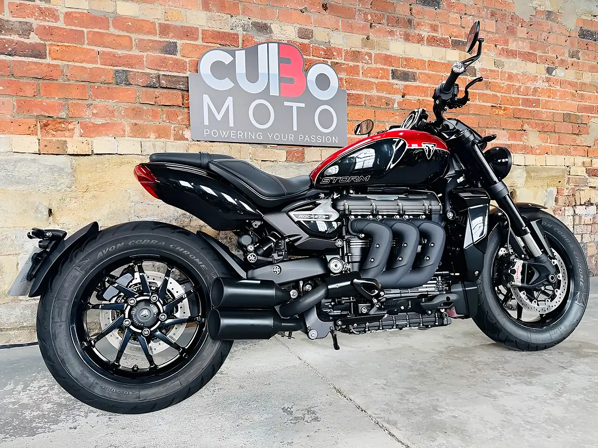 Used 2025 Triumph Rocket Iii Storm R Red - Interior and Exterior details 4